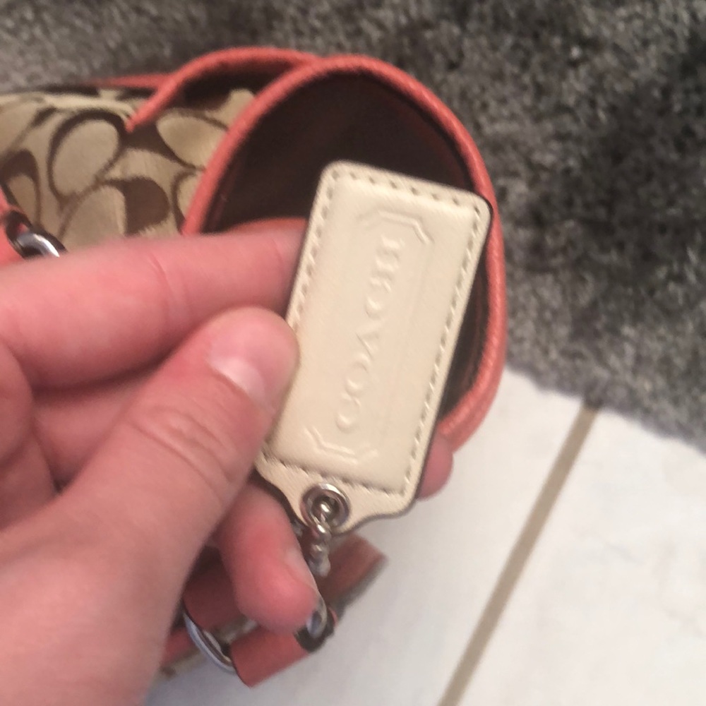 Coach Bag - Picture 4 of 5